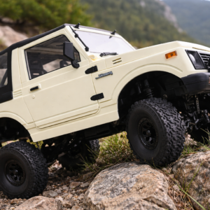 SUZUKI SJ